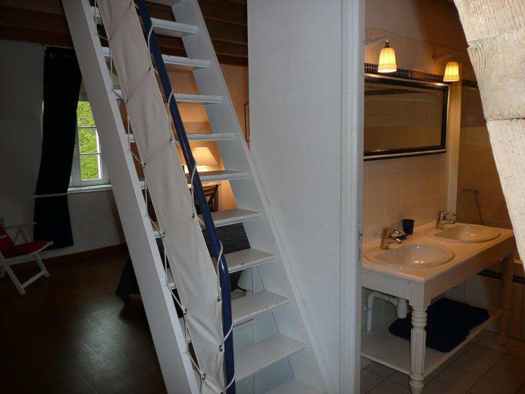La Ferme Du Dizacre Bed & Breakfast Leubringhen Ruang foto